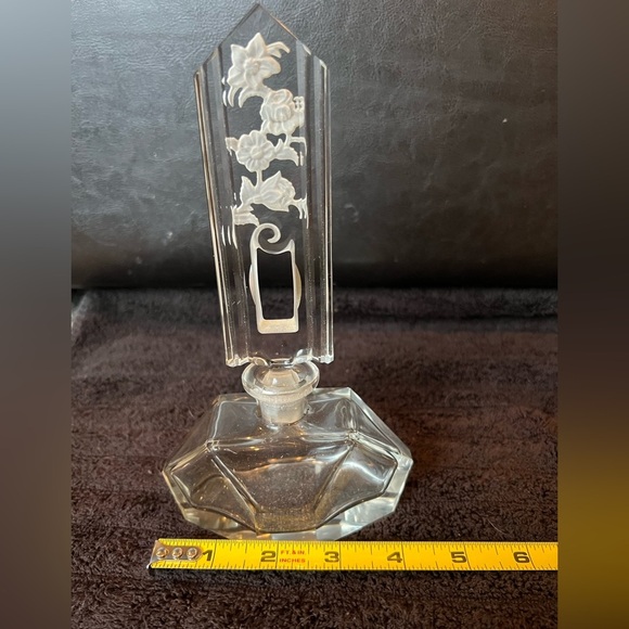 Vintage Czech Glass Perfume Bottle with Engraved Floral Design - Picture 13 of 14